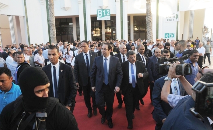 Sfax a fait son choix et l’affirme à Youssef Chahed : Contre la malversation ! Sfax a fait son choix et l’affirme à Youssef Chahed : Contre la malversation !