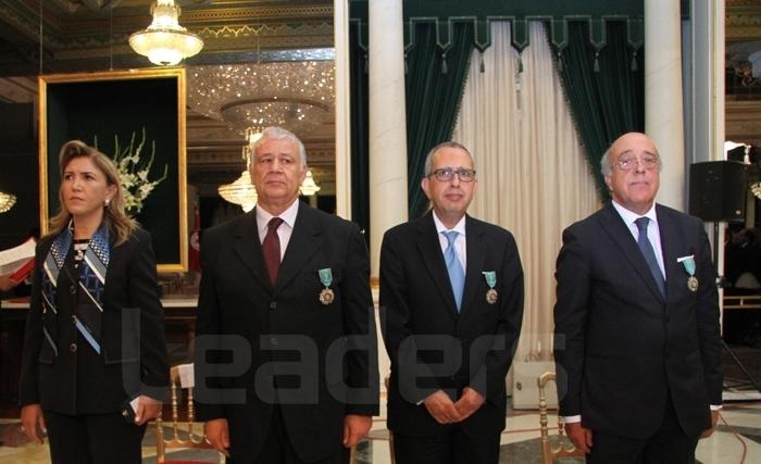 Diplomates Tunisiens, vous avez désormais votre décoration de l’Ordre national du Mérite Diplomates Tunisiens, vous avez désormais votre décoration de l’Ordre national du Mérite