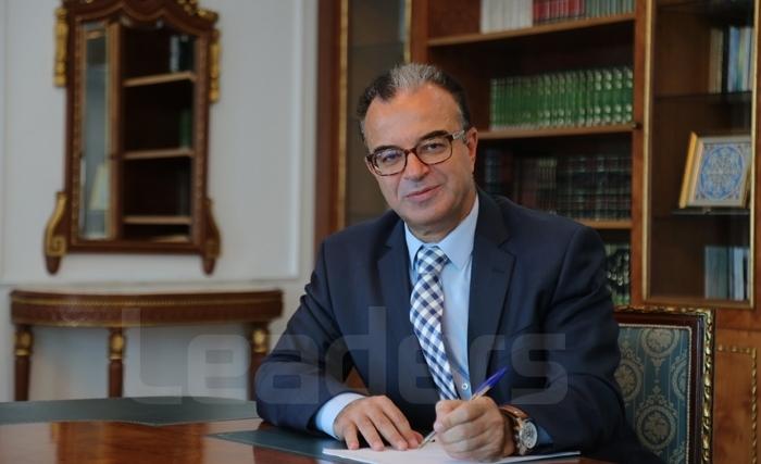 Slim Chaker : Le ministre qui ne sera plus au bureau avant 7 heures du matin Slim Chaker : Le ministre qui ne sera plus au bureau avant 7 heures du matin