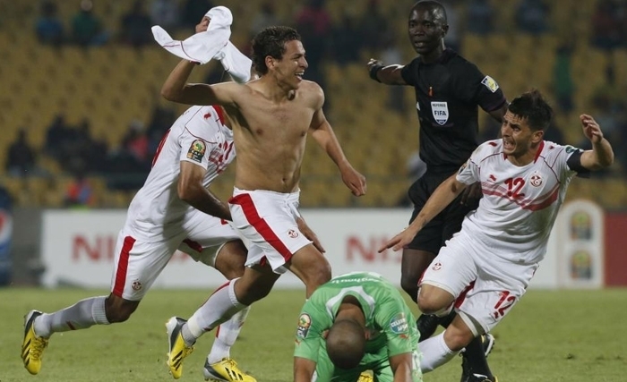 Football : pour la 1ère fois depuis 2004, la Tunisie trône en tête des pays arabes et Africains au classement de la FIFA Football : pour la 1ère fois depuis 2004, la Tunisie trône en tête des pays arabes et Africains au classement de la FIFA