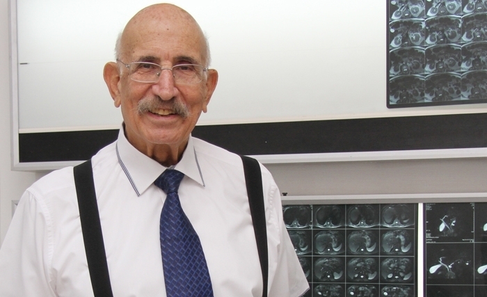 Honneur et distinction pour le Pr Hassen Gharbi et pour la radiologie Tunisienne Honneur et distinction pour le Pr Hassen Gharbi et pour la radiologie Tunisienne