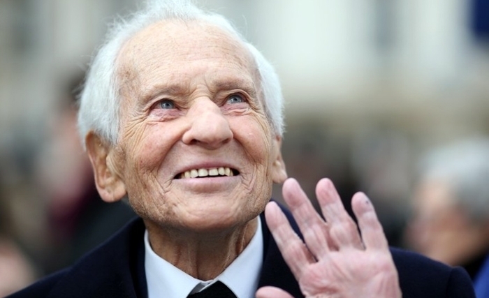 Jean d’Ormesson: L’Adieu d’un Immortel Jean d’Ormesson: L’Adieu d’un Immortel