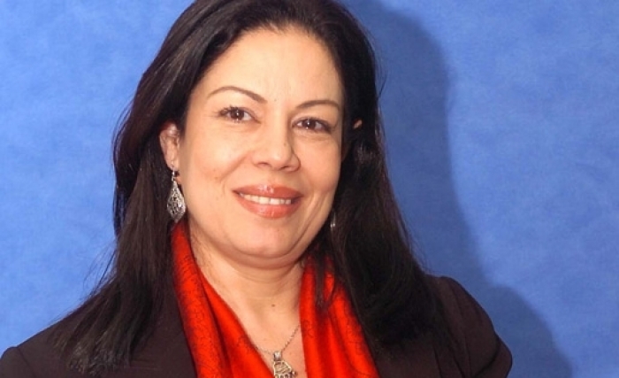 Khadija T. Moalla: Carte postale, bons baisers du Caire Nez à nez avec un salafiste!