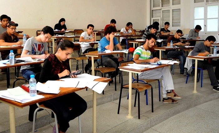 Le syndicat de l'enseignement secondaire refuse de remettre les notes du 1er semestre à l'administration Le syndicat de l'enseignement secondaire refuse de remettre les notes du 1er semestre à l'administration