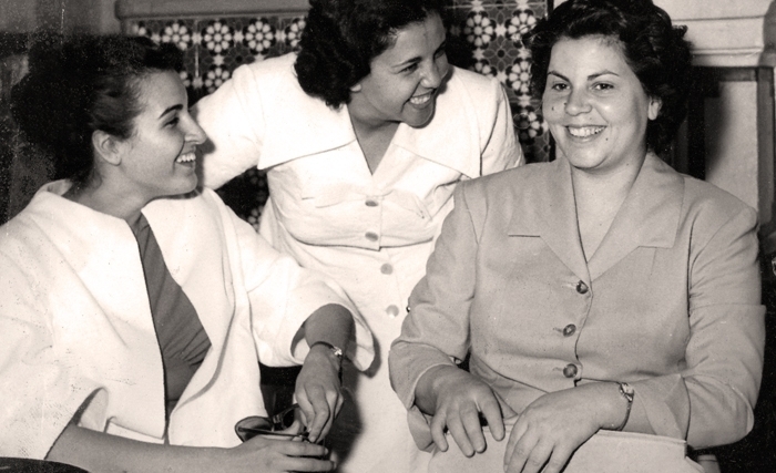 Fathia Mokhtar Mzali: C’était maman, notre fierté ! Fathia Mokhtar Mzali: C’était maman, notre fierté !