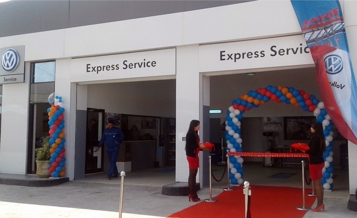 Inauguration du 1er VOLKSWAGEN EXPRESS SERVICE à la station-service Total Soliman Inauguration du 1er VOLKSWAGEN EXPRESS SERVICE à la station-service Total Soliman