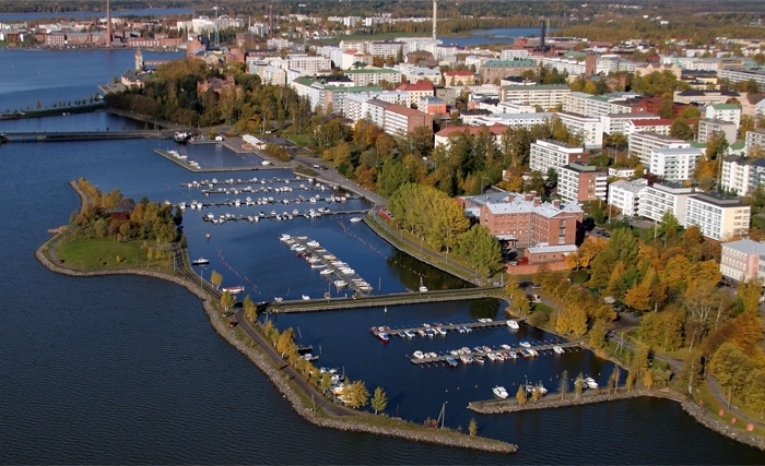 Bons baisers de la Finlande: Destination l’étoile du Nord