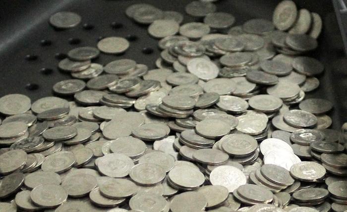 La chute du dinar tunisien: Une désillusion économique, le désenchantement d’un peuple La chute du dinar tunisien: Une désillusion économique, le désenchantement d’un peuple