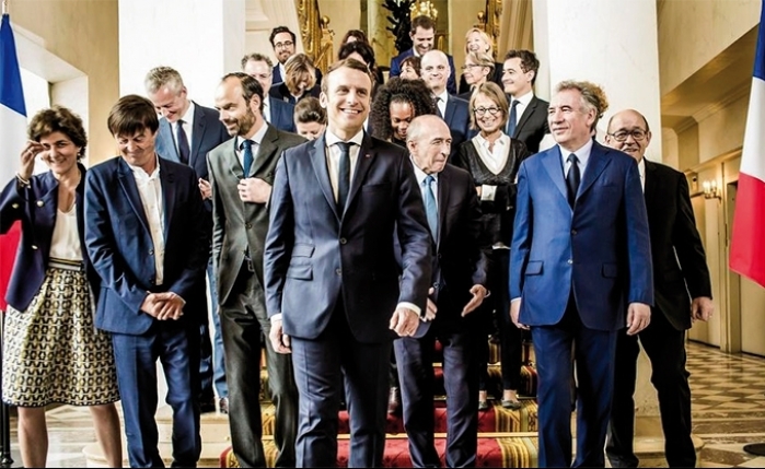 La présidence jupitérienne Un retour aux fondamentaux de la Vème République