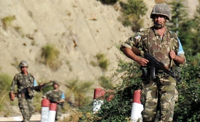 Les forces de sécurité algériennes positionnées sur nos frontières avec l'Algérie placées en état d'alerte maximale Les forces de sécurité algériennes positionnées sur nos frontières avec l'Algérie placées en état d'alerte maximale