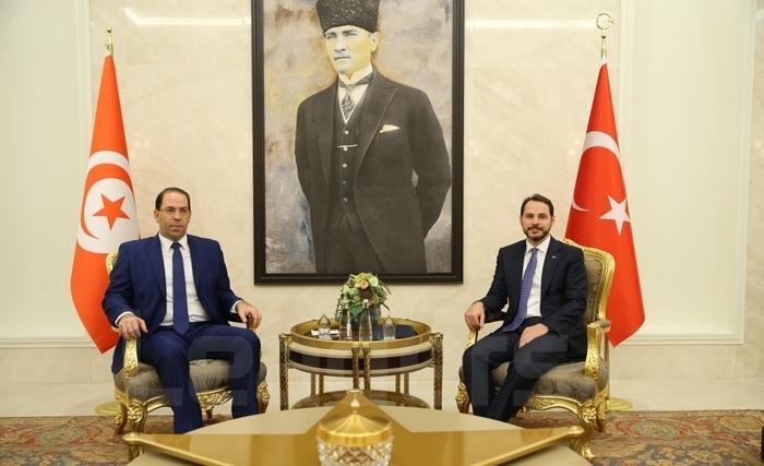 Exclusif : Pourquoi Youssef Chahed a fait escale à Ankara et rencontré le ministre des Finances Exclusif : Pourquoi Youssef Chahed a fait escale à Ankara et rencontré le ministre des Finances