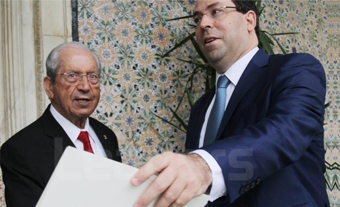 Youssef Chahed chez Mohamed Ennaceur: Que se sont-ils dit ? (Album photos) Youssef Chahed chez Mohamed Ennaceur: Que se sont-ils dit ? (Album photos)