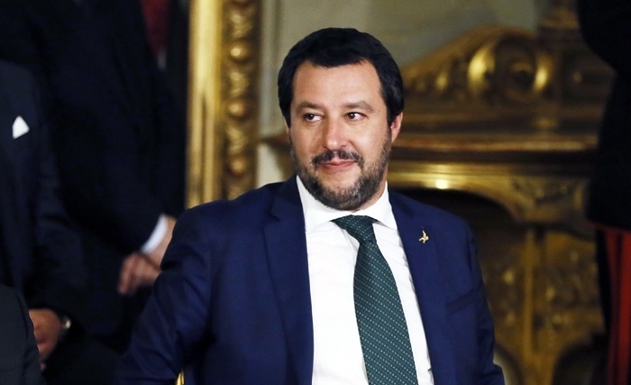 Pourquoi Matteo Salvini présidera mardi à Rome le groupe de travail tuniso-italien sur la migration clandestine Pourquoi Matteo Salvini présidera mardi à Rome le groupe de travail tuniso-italien sur la migration clandestine