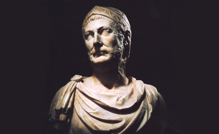 La présidence de la République, les ministères de la Culture, du Tourisme, de la Défense et des Affaires Etrangères La présidence de la République, les ministères de la Culture, du Tourisme, de la Défense et des Affaires Etrangères