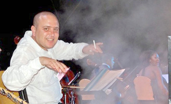 Khaldoun Ben Salah: Parti au cours de cet octobre musical ! Khaldoun Ben Salah: Parti au cours de cet octobre musical !
