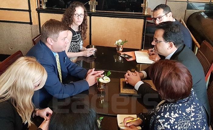 Pourquoi Zied Ladhari a rencontré l’Assistant du ministre américain du Commerce et directeur général du Global Market Pourquoi Zied Ladhari a rencontré l’Assistant du ministre américain du Commerce et directeur général du Global Market