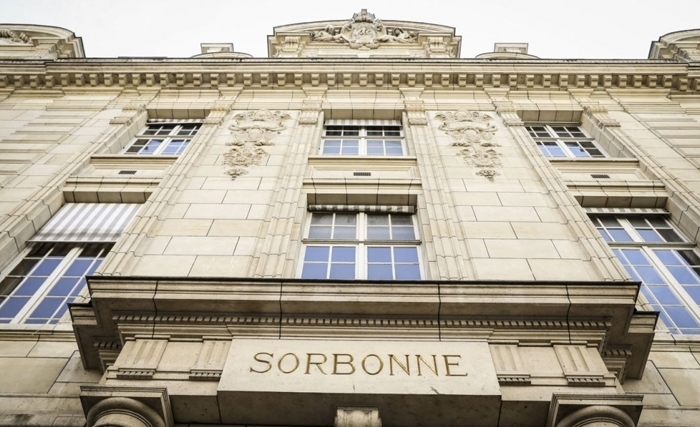 Les frais d'inscription dans les facultés françaises mutipliés par 15  pour les étudiants étrangers hors UE : une mesure suicidaire 