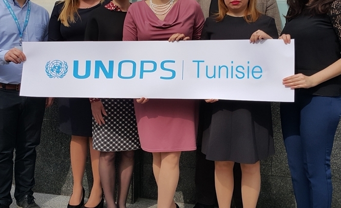 Cérémonie de signature des Accords des subventions avec des jeunes entrepreneurs Cérémonie de signature des Accords des subventions avec des jeunes entrepreneurs