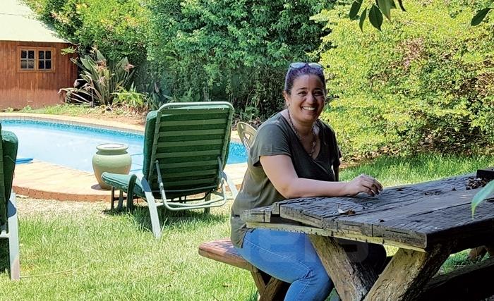 Raoudha Charni Ben Azzouz: Epouse de médecin en Afrique du Sud et professeur de français au milieu des éléphants Raoudha Charni Ben Azzouz: Epouse de médecin en Afrique du Sud et professeur de français au milieu des éléphants