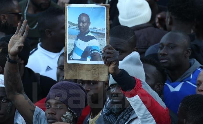 Le président de l'association des Ivoiriens de Tunisie tué lors d'un braquage à Dar Fadhal (Album Photos) Le président de l'association des Ivoiriens de Tunisie tué lors d'un braquage à Dar Fadhal (Album Photos)