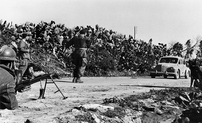 Document - Massacre des troupes françaises à Tazerka, le 29 janvier 1952 : le rapport inédit des Drs Mahmoud El Materie et Mohamed Ben Salem