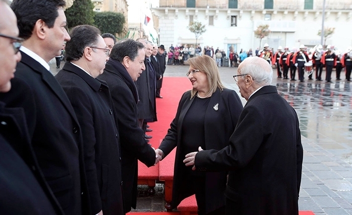 Qui accompagne le président Caïd Essebsi dans sa visite d’Etat à Malte Qui accompagne le président Caïd Essebsi dans sa visite d’Etat à Malte