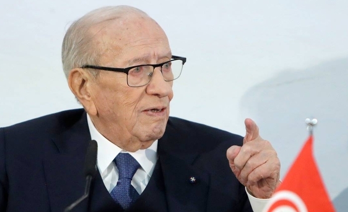 Caïd Essebsi prend acte de l’intention d’Ennahdha de présenter un candidat aux présidentielles Caïd Essebsi prend acte de l’intention d’Ennahdha de présenter un candidat aux présidentielles