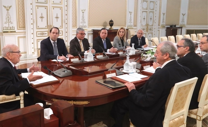 L’affaire de l’ l’appareil sécuritaire clandestin doit être tirée au clair, exige Béji Caïd Essebsi L’affaire de l’ l’appareil sécuritaire clandestin doit être tirée au clair, exige Béji Caïd Essebsi