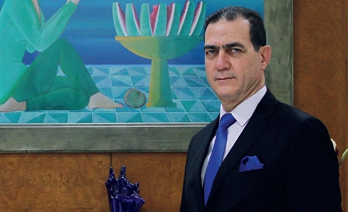 Lotfi Debbabi, nouveau DG de la STB Mission: bouclage du contrat-programme Lotfi Debbabi, nouveau DG de la STB Mission: bouclage du contrat-programme