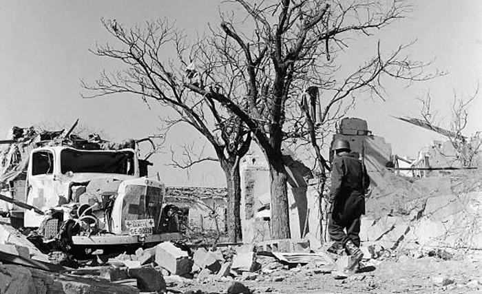 1958 Sakiet Sidi Youssef, la première bataille de l’évacuation