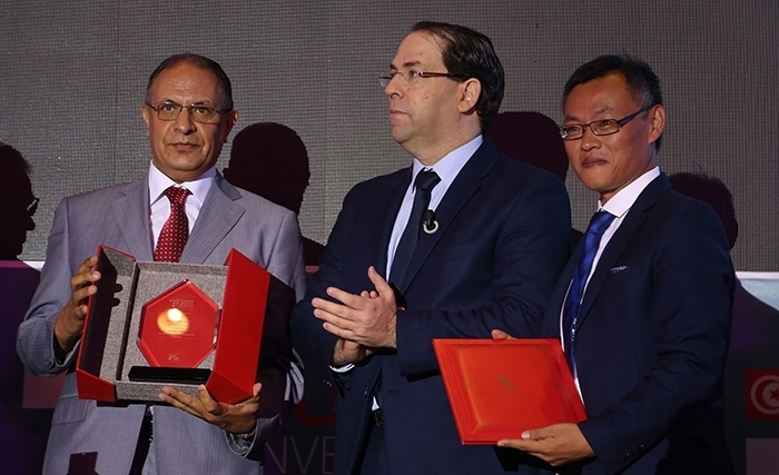 TIF 2019: Huawei remporte le Prix de contribution exceptionnelle pour ses 20 ans d’existence en Tunisie TIF 2019: Huawei remporte le Prix de contribution exceptionnelle pour ses 20 ans d’existence en Tunisie
