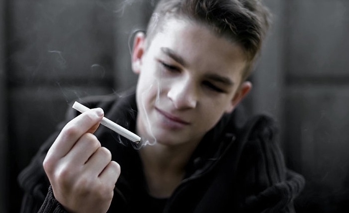 Une enquête de l'UNICEF: 42% des adolescents tunisiens sont fumeurs Une enquête de l'UNICEF: 42% des adolescents tunisiens sont fumeurs
