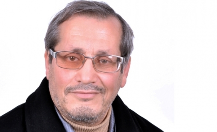 Monji Ben Raies : Tunisie des villes contre Tunisie des champs. Monji Ben Raies : Tunisie des villes contre Tunisie des champs.