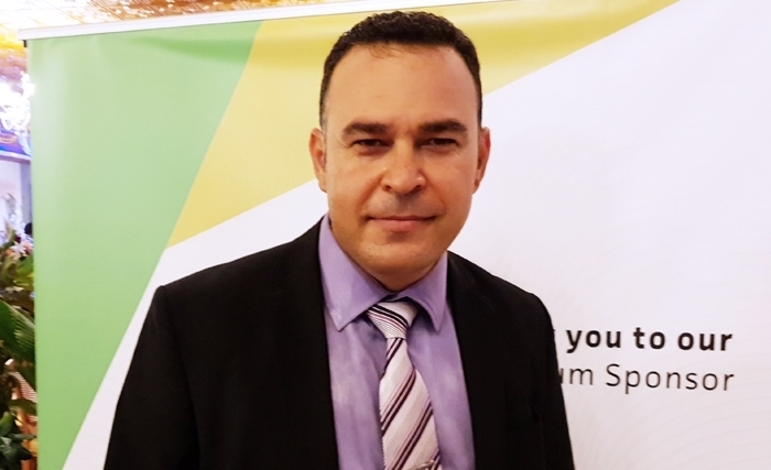 Samir Ben Khaled: Tourisme et restauration Samir Ben Khaled: Tourisme et restauration