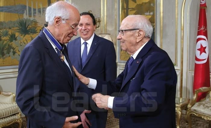 Ahmed Ounaïes: Les trois messages de Béji Caïd Essebsi Ahmed Ounaïes: Les trois messages de Béji Caïd Essebsi