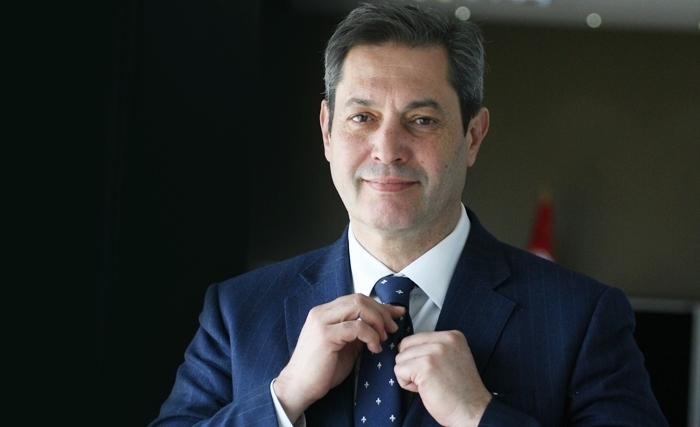 Le Dr Mouakhar impatient de reprendre la blouse blanche Le Dr Mouakhar impatient de reprendre la blouse blanche
