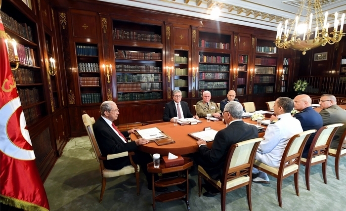 Première réunion du Conseil supérieur des armées sous la présidence de Mohamed Ennaceur
