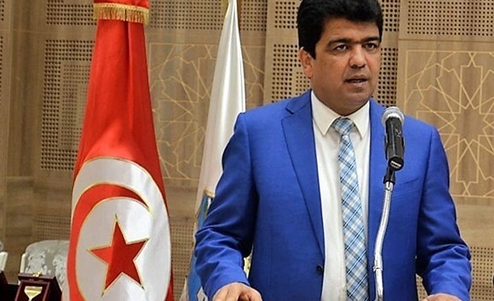 Pourquoi Chahed a limogé le gouverneur de Sfax, Adel Khabthani : l'eau, la Siape et le reste Pourquoi Chahed a limogé le gouverneur de Sfax, Adel Khabthani : l'eau, la Siape et le reste