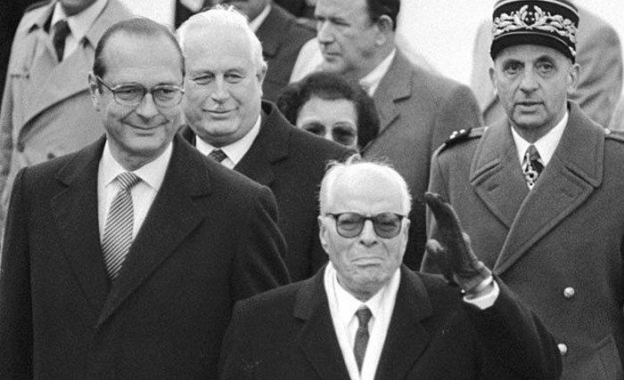 Jacques Chirac et la Tunisie : Une amitié amoureuse Jacques Chirac et la Tunisie : Une amitié amoureuse