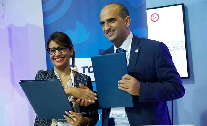 TOPNET et le Syndicat des Pharmaciens d’Officine de Tunisie signent un partenariat technologique TOPNET et le Syndicat des Pharmaciens d’Officine de Tunisie signent un partenariat technologique