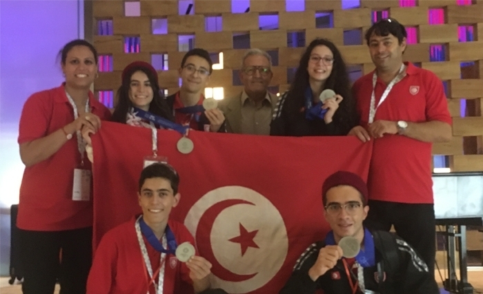 La Tunisie remporte la médaille d’argent aux jeux olympiques de Robotique à Dubaï
