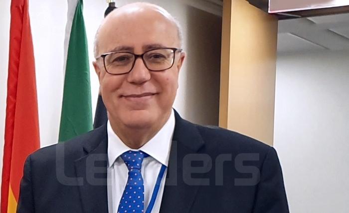 Marouane Abassi exhorte le gouvernement et les banquiers à améliorer le climant d'affaires et à renforcer l'éclaircie économique Marouane Abassi exhorte le gouvernement et les banquiers à améliorer le climant d'affaires et à renforcer l'éclaircie économique