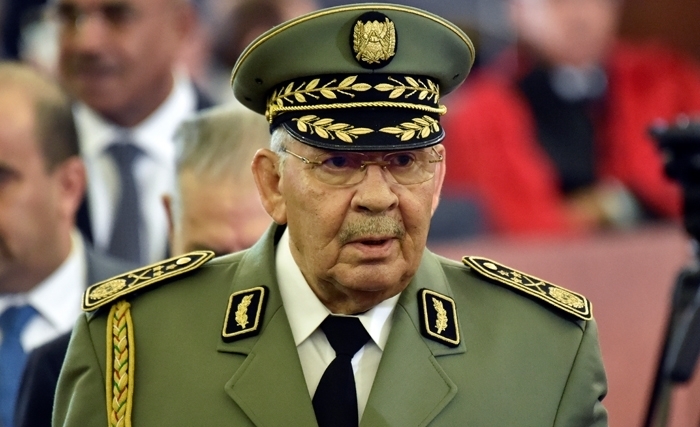 L’Algérie après le décès du général Ahmed Gaïd Salah, l’homme fort au-devant de la scène L’Algérie après le décès du général Ahmed Gaïd Salah, l’homme fort au-devant de la scène