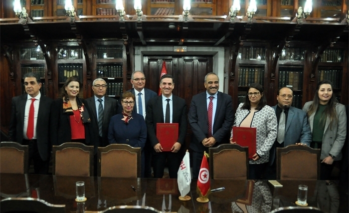 Signature d’un avenant au contrat: Plan Epargne Logement Classique Signature d’un avenant au contrat: Plan Epargne Logement Classique