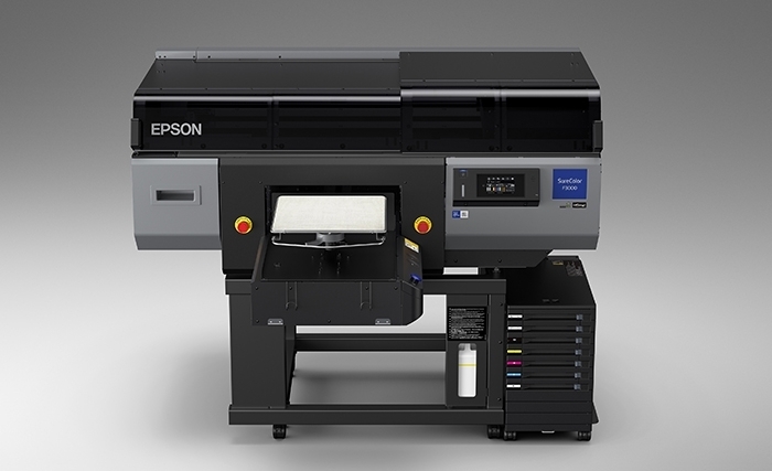 Epson annonce le lancement d’une imprimante directe sur textile pour les entreprises à forte productivité ayant des charges de travail élevées