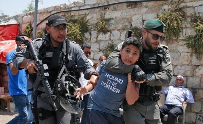 Le porte-parole de l’armée israélienne annonce: continuez a tirer sur les enfants palestiniens (Gideon Levy)