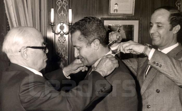 Abdelaziz Kacem - Bourguiba: le coup de pied de l'âne Abdelaziz Kacem - Bourguiba: le coup de pied de l'âne