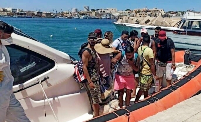 Mohamed Adel Chehida: Hémorragie silencieuse de la jeunesse Tunisienne vers l’Italie Mohamed Adel Chehida: Hémorragie silencieuse de la jeunesse Tunisienne vers l’Italie
