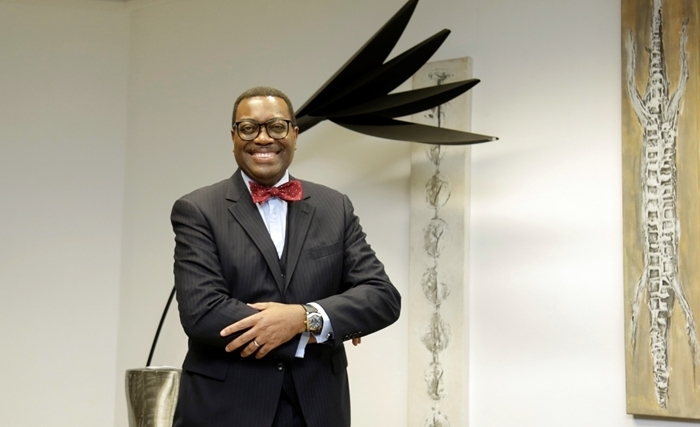 En super fighter, le Dr Akinwumi Adesina, réélu à la présidence de la Banque africaine de développement En super fighter, le Dr Akinwumi Adesina, réélu à la présidence de la Banque africaine de développement