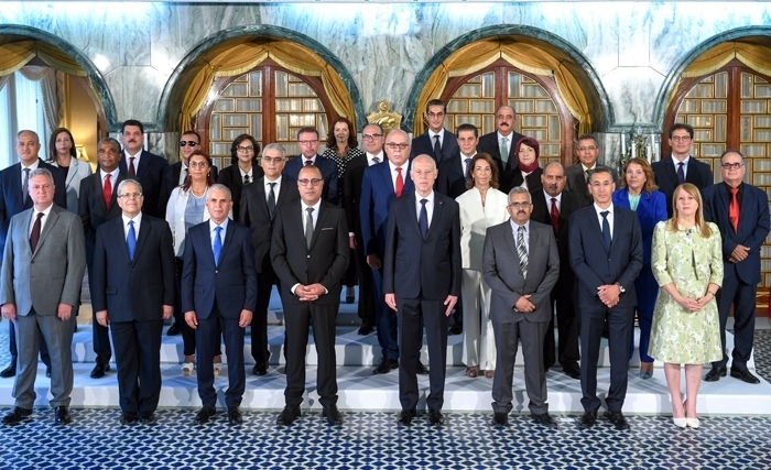 Compétence et confiance : les chainons manquants pour la bonne gouvernance! Compétence et confiance : les chainons manquants pour la bonne gouvernance!